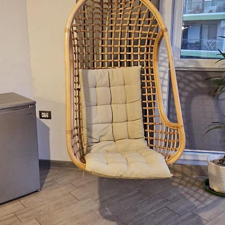 Luxury Suite Alezzi Beach Apartment Piscina Incalzita Sauna Jacuzzi Parking Navodari Ngoại thất bức ảnh