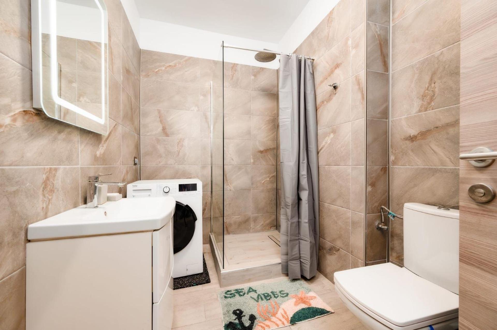 Luxury Suite Alezzi Beach Apartment Piscina Incalzita Sauna Jacuzzi Parking Navodari Ngoại thất bức ảnh