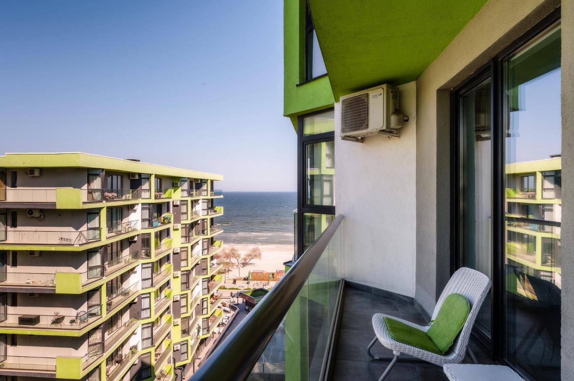 Luxury Suite Alezzi Beach Apartment Piscina Incalzita Sauna Jacuzzi Parking Navodari Ngoại thất bức ảnh